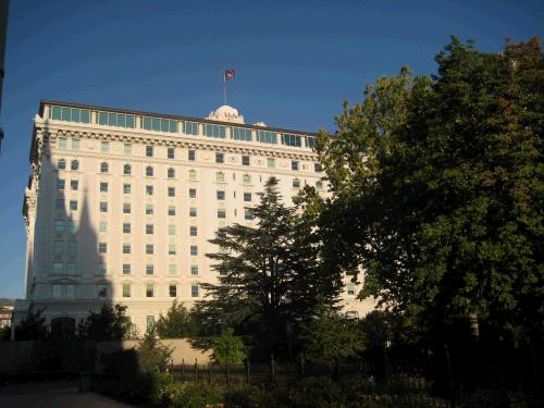 This is the Joseph Smith Memorial Bldg. which used to be the Hotel Utah.  The Roof restauraunt is on the top floor where you see all the big windows.  Notice the silhouette of the Salt Lake Temple on the left side?