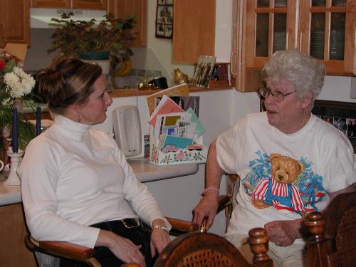 Bonnie and Aunt Shirley chewin' the fat.