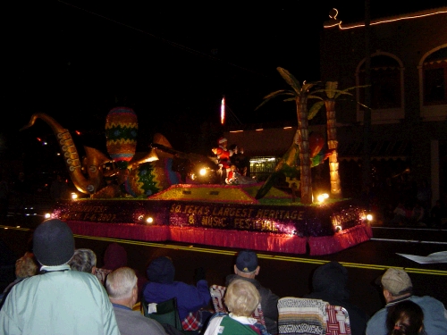 Pictures from Christmas parade in Weslaco.  The floats had a chili pepper theme.