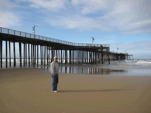 Our first walk on the beach down to the pier.