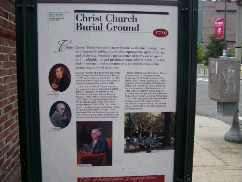 Next stop: Christ Church Burial Ground to see where Benjamin Franklin and his wife were buried.