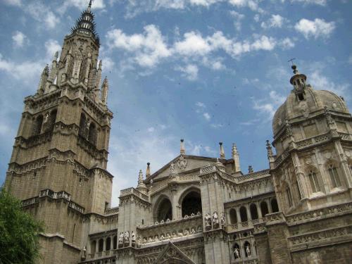 Way impressive cathedral.  We got to go inside and it was so stunning: huge stained-glass windows, arches, and the deep, rich tones of a massive organ (of course, we couldnt take pictures inside). Also there were tons of birds flying around outside. 