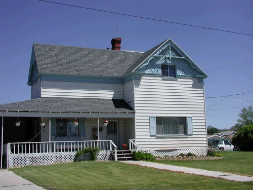 This was the home built in Moroni by my great-great-grandparents Daniel Henry and Emmeline Draper Cook.  Of course it looked much different back then.  