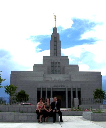 Tess received her endowment on Saturday May 30, 2009 in the Draper Temple.