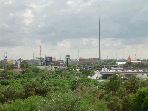 View of Mexico and crossing bridge full of cars.